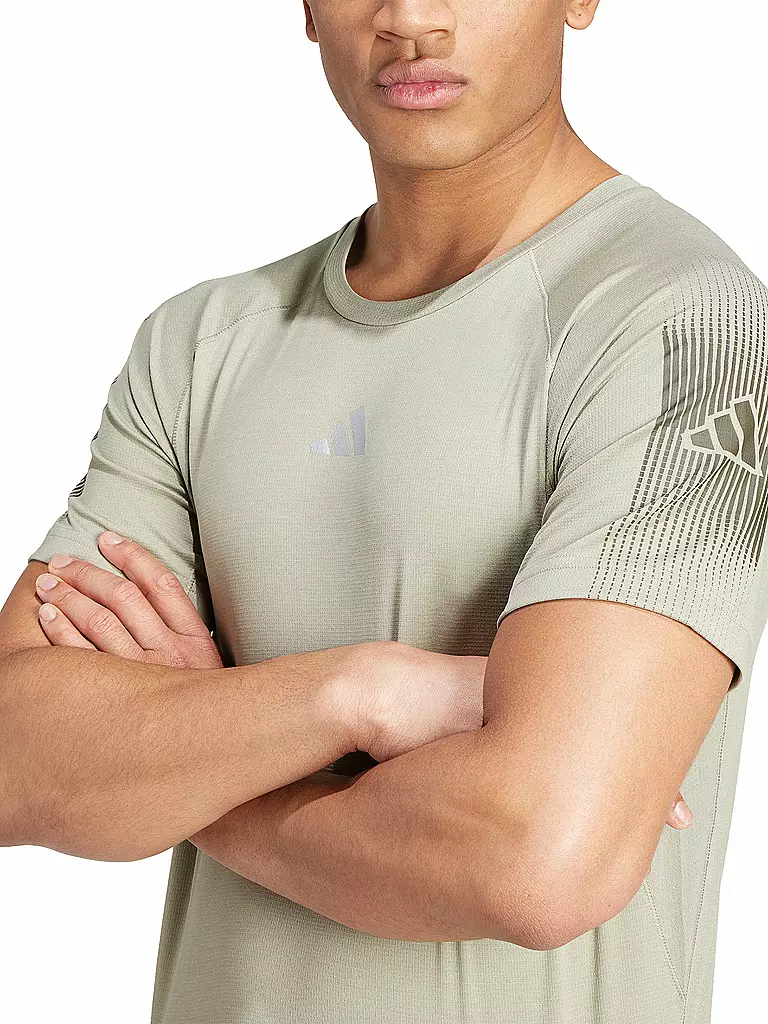 ADIDAS | Camiseta de fitness Brandlove para hombre |