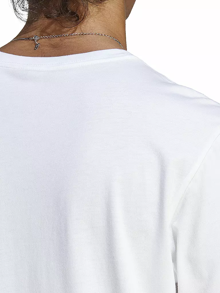 ADIDAS | Camiseta de hombre Essentials Single Jersey con logo pequeño bordado |