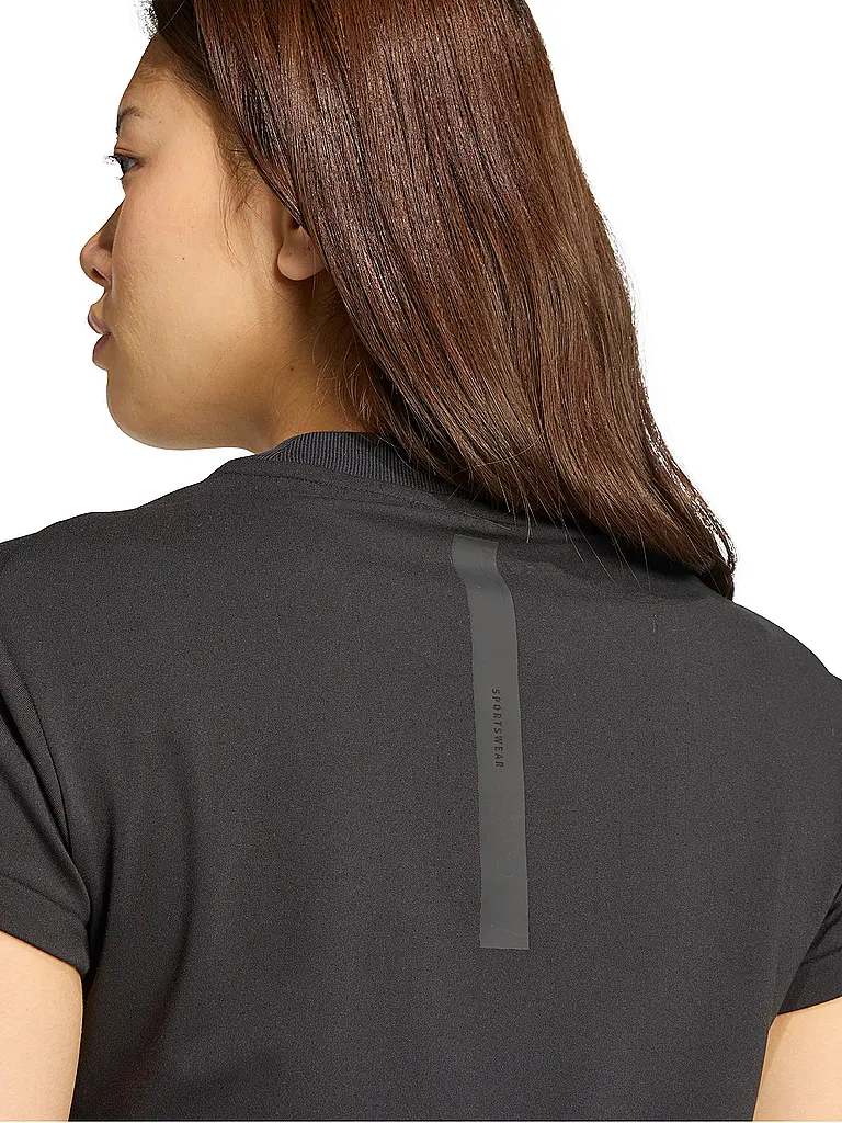 ADIDAS | Camiseta de mujer Z.N.E. Baby |