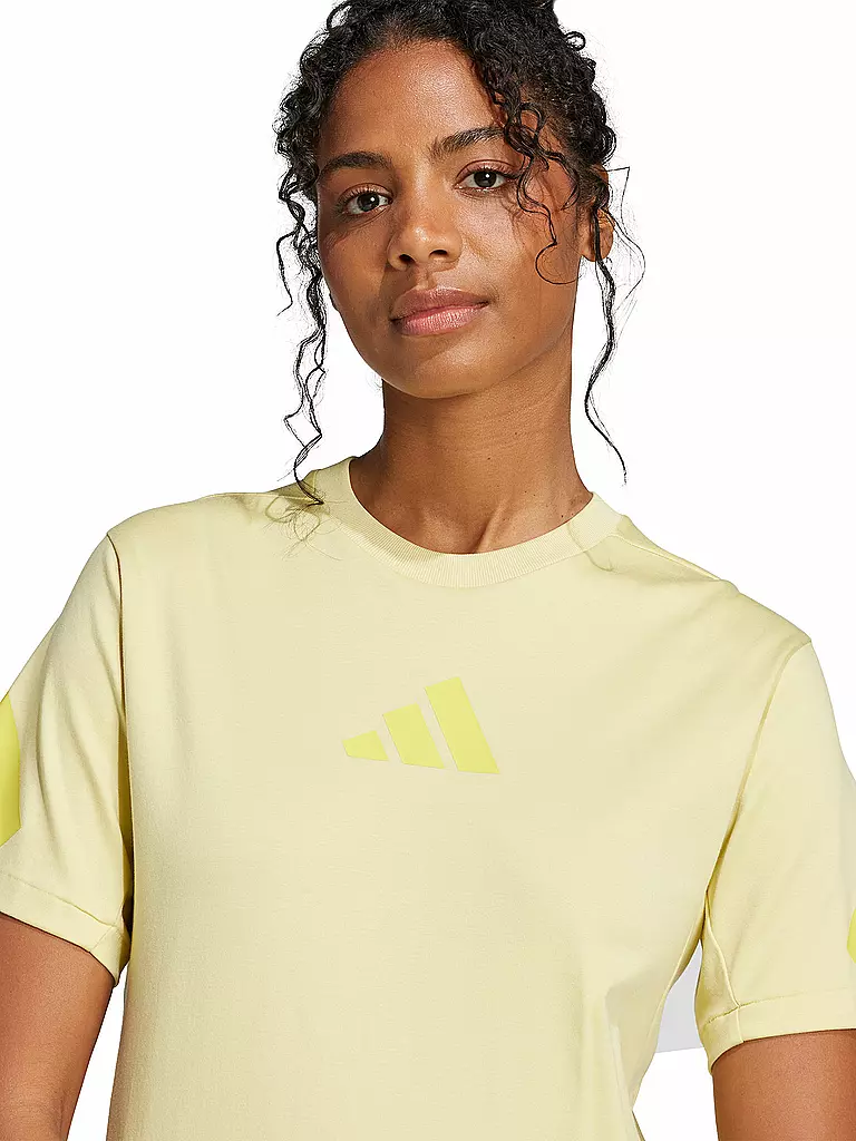 ADIDAS | Camiseta de mujer ZNE | 
