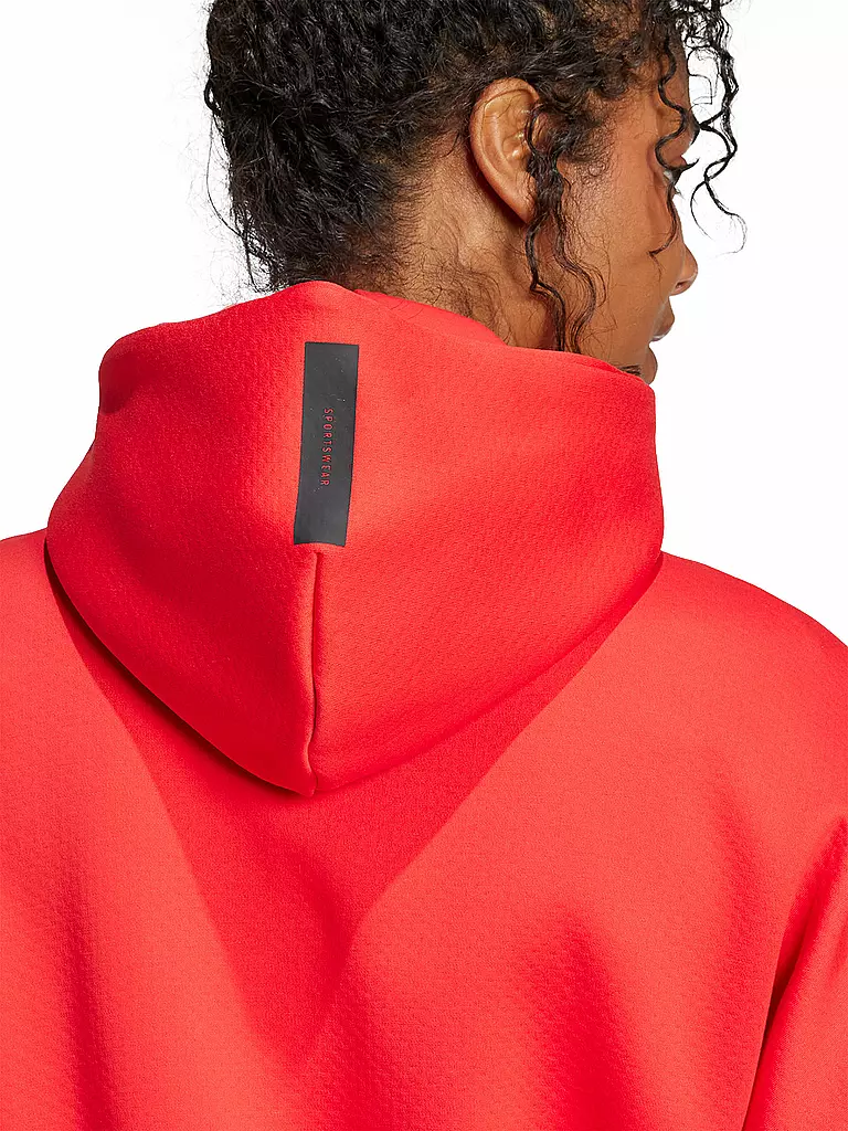 ADIDAS | Chaqueta con capucha ZNE para mujer |