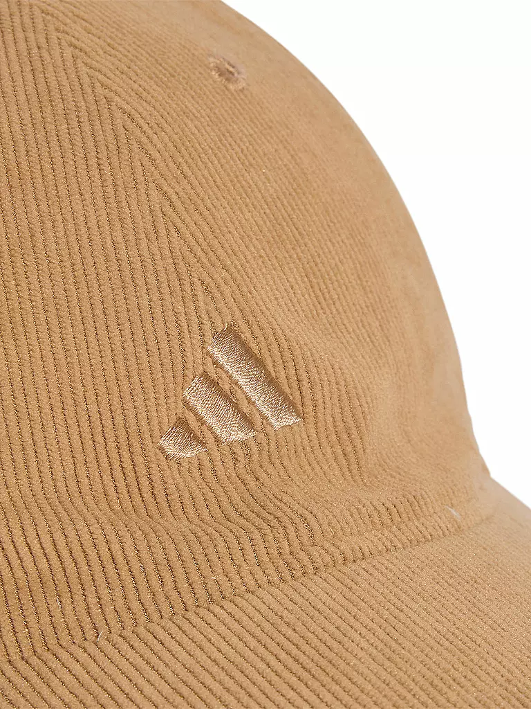 ADIDAS | Gorra de pana con textura de canalé |