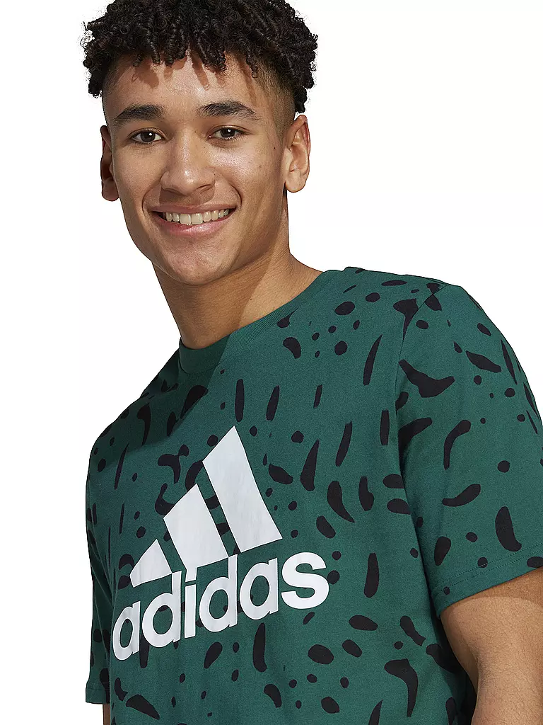 ADIDAS | Herren T-Shirt Essentials Single Logo | Verde oscuro
