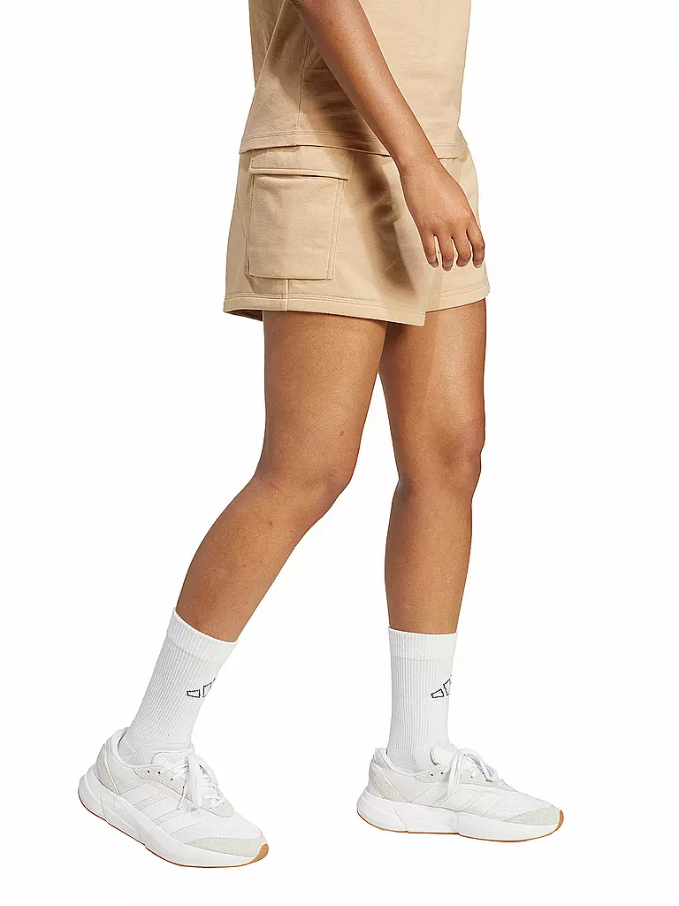 ADIDAS | Pantalón corto cargo de felpa francesa para mujer |