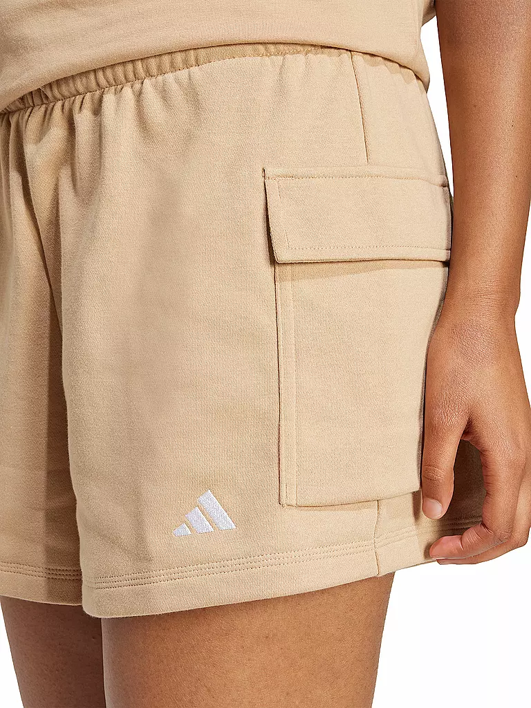 ADIDAS | Pantalón corto cargo de felpa francesa para mujer |
