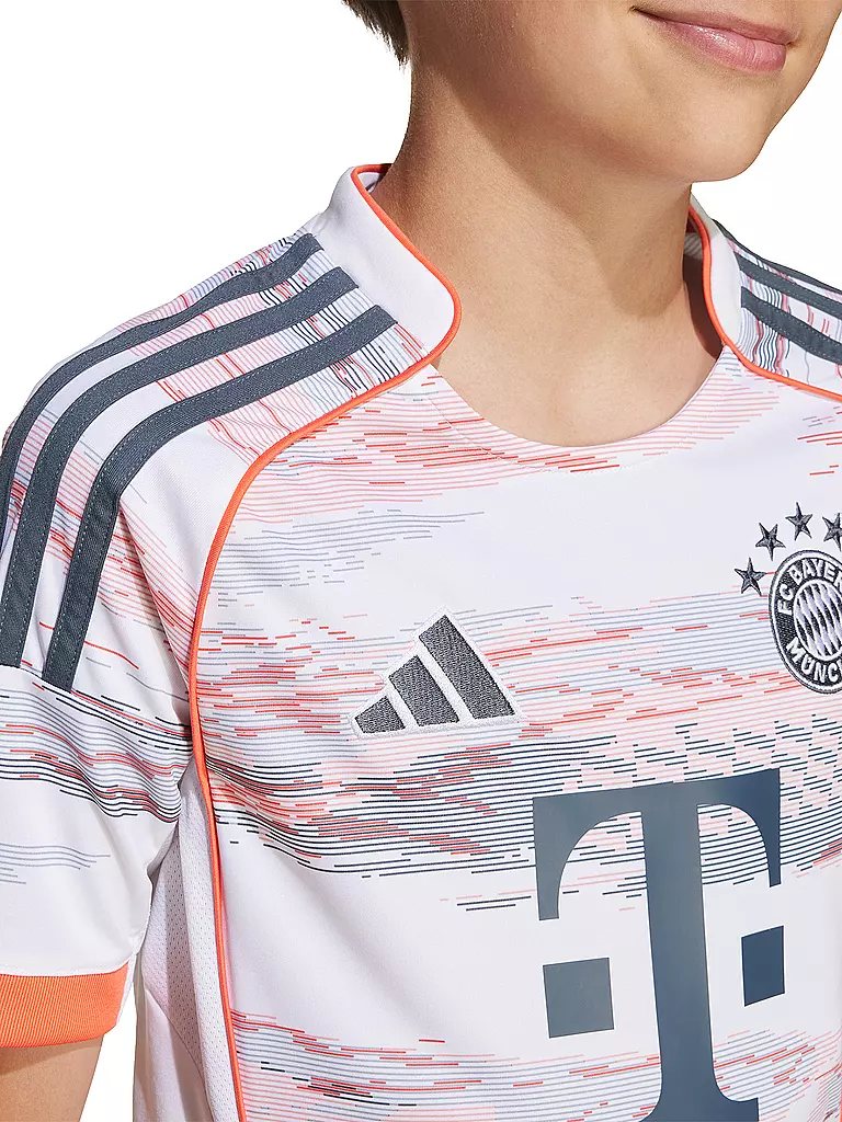 ADIDAS | Pantalón corto de fútbol para niños FC Bayern München 25/26 Auswärts | 