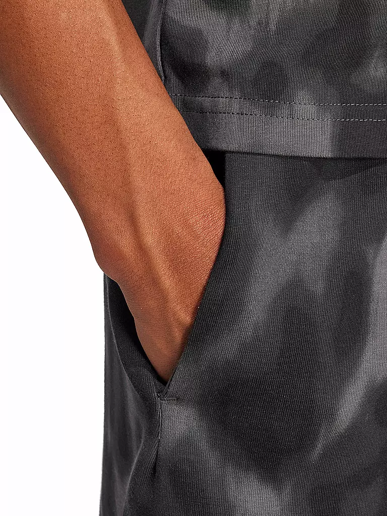 ADIDAS | Pantalón corto FI 3Bar para hombre |