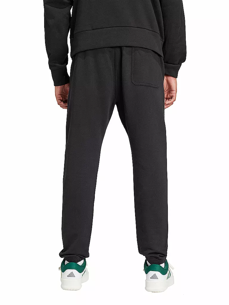 ADIDAS | Pantalón de chándal SZN para hombre |