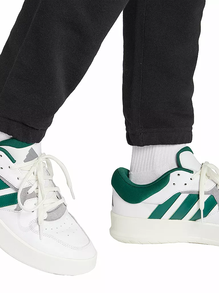 ADIDAS | Pantalón de chándal SZN para hombre |