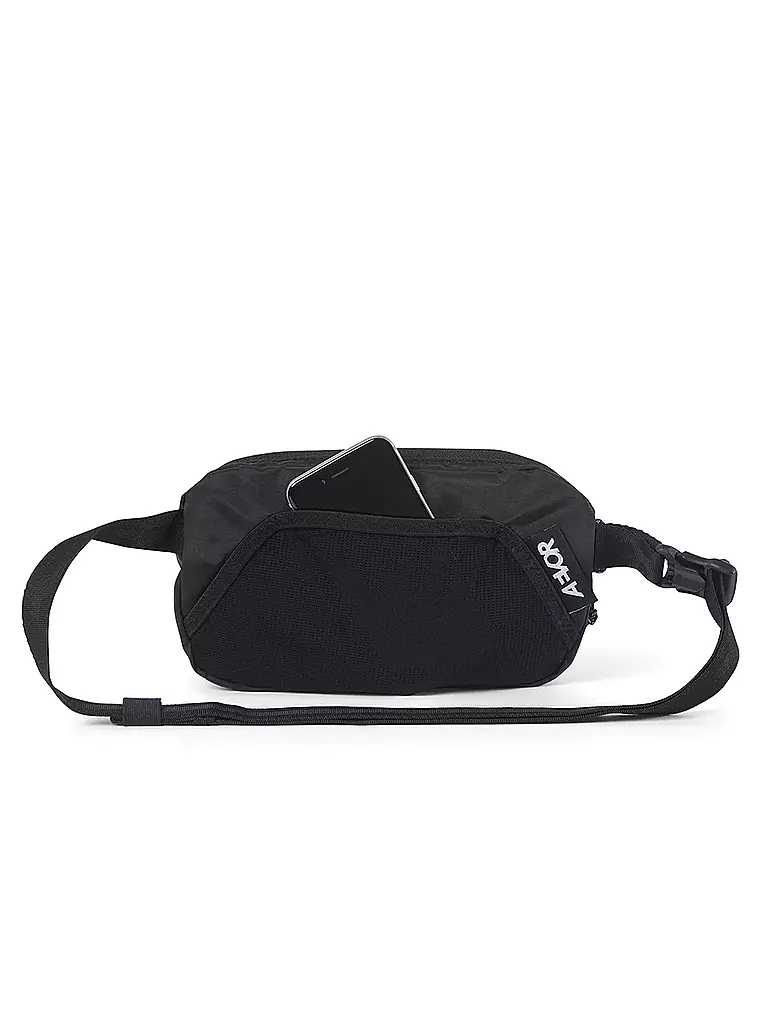 AEVOR | Riñonera Hip Bag | Negro