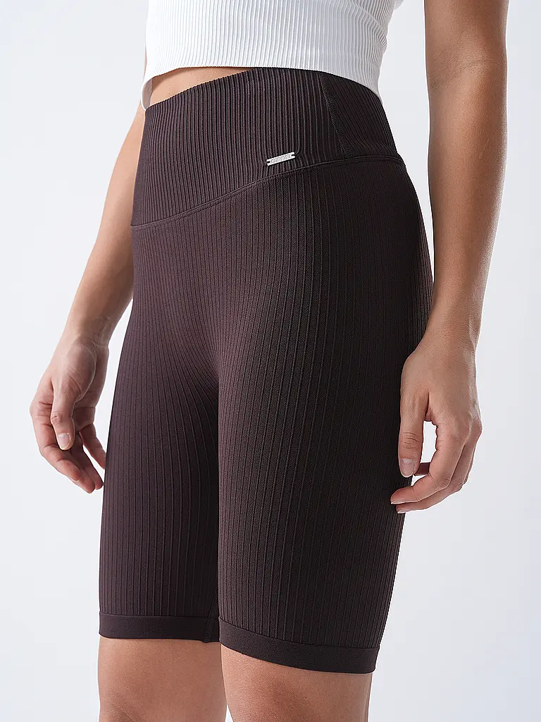 AIM'N | Pantalones cortos de ciclista acanalados sin costuras para mujer |
