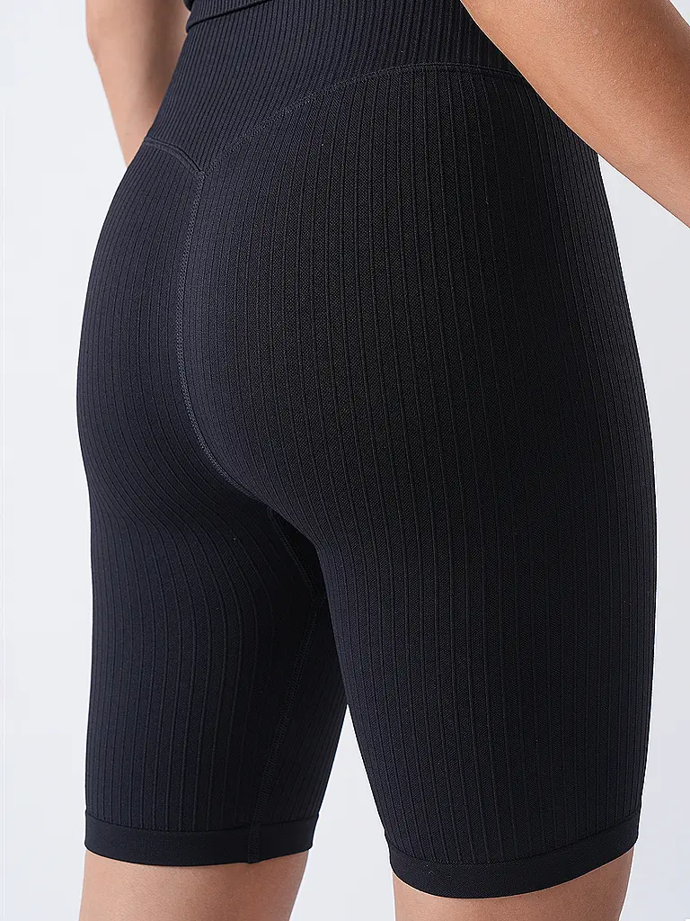 AIM'N | Pantalones cortos de ciclista sin costuras acanalados para mujer |
