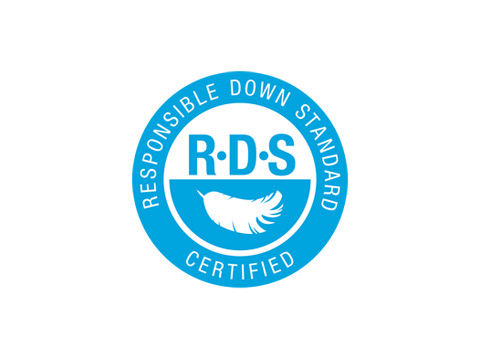 Logotipo azul y blanco con el texto "Responsible Down Standard Certified" en un círculo alrededor de "RDS" y una ilustración de una pluma.
