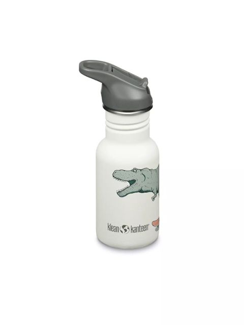 Botella de agua Klean Kanteen blanca con una tapa gris y una ilustración de un dinosaurio verde en el lateral, representada sobre un fondo blanco.