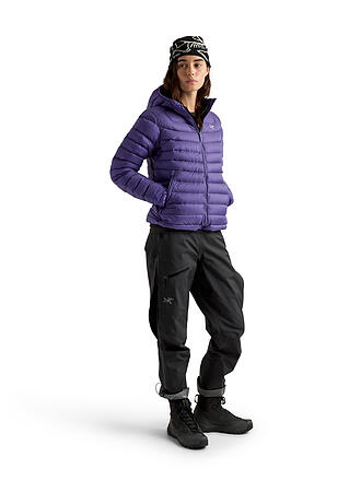 ARCTERYX | Chaqueta aislante con capucha de plumón Cerium para mujer