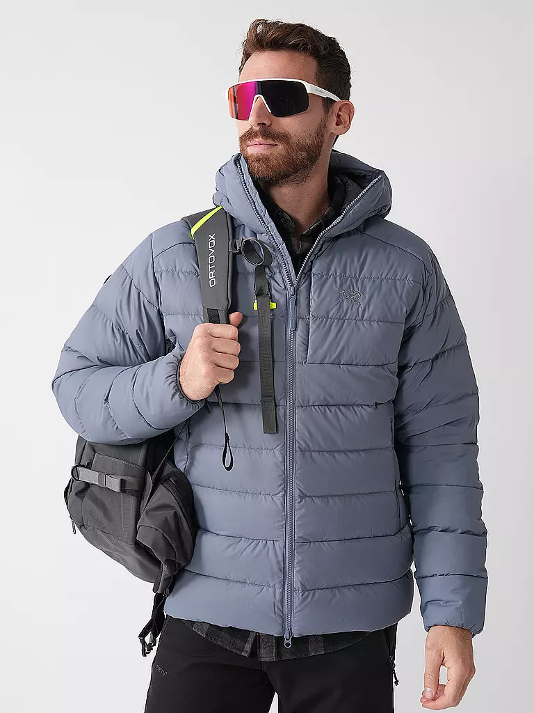 ARCTERYX | Herren Daunenjacke Thorium Hoodie | Gris claro