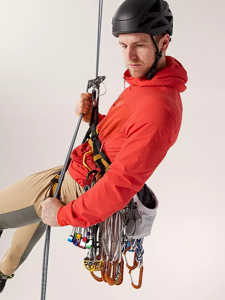 ARCTERYX | Isochaqueta con capucha Proton SL para hombre | Rojo