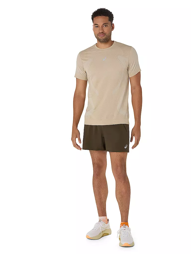 ASICS | Pantalón corto de running para hombre Road de 5 pulgadas | Marrón
