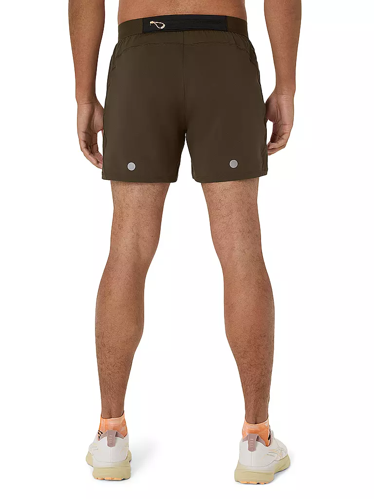 ASICS | Pantalón corto de running para hombre Road de 5 pulgadas | Marrón