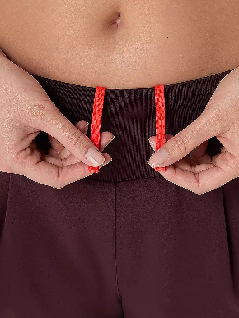 ASICS | Pantalón corto de running para mujer Road de 3,5 pulgadas |