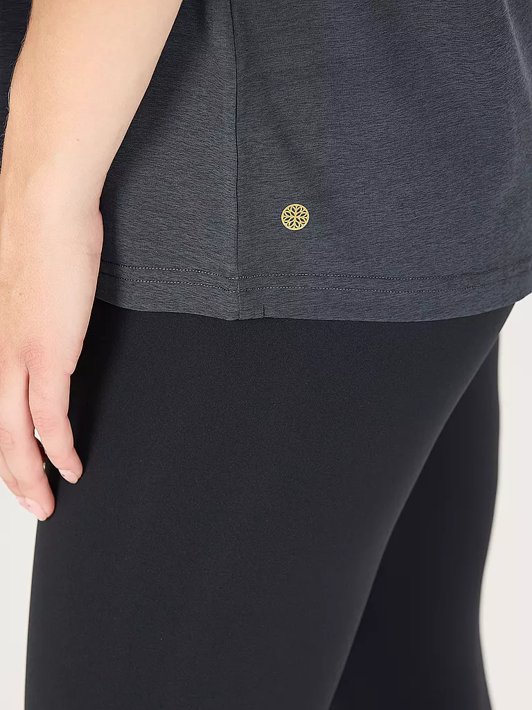 ATHLECIA | Camiseta de fitness Lizzy para mujer | Azul oscuro