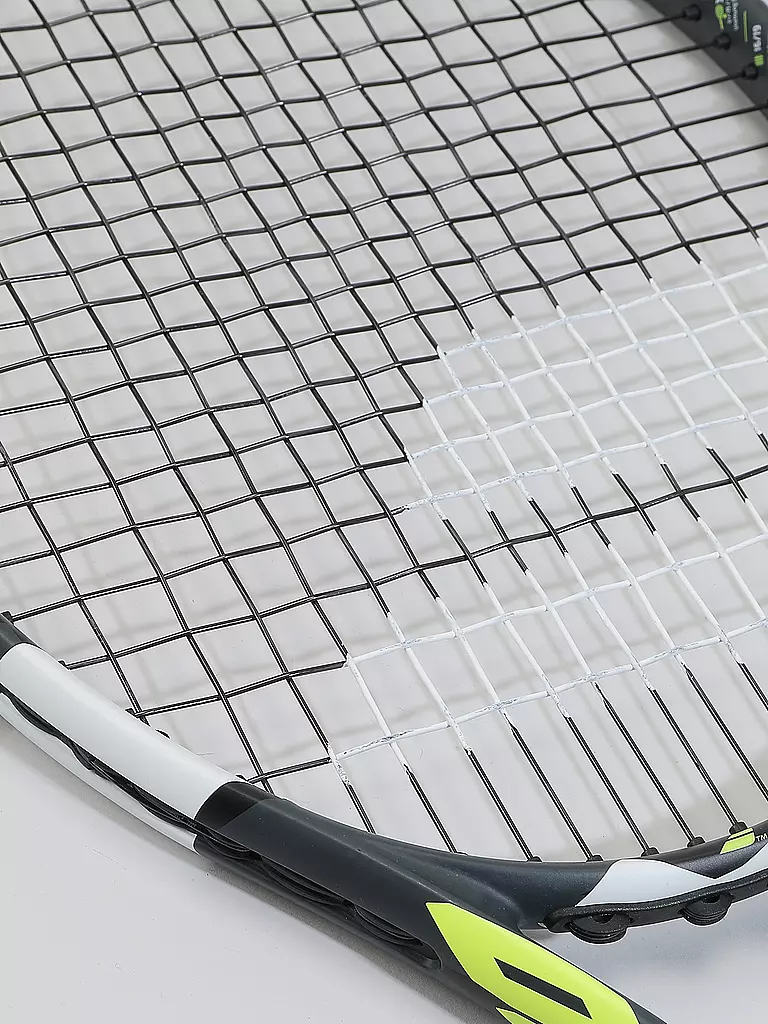 BABOLAT | Raqueta de tenis Boost Aero Grey encordada |