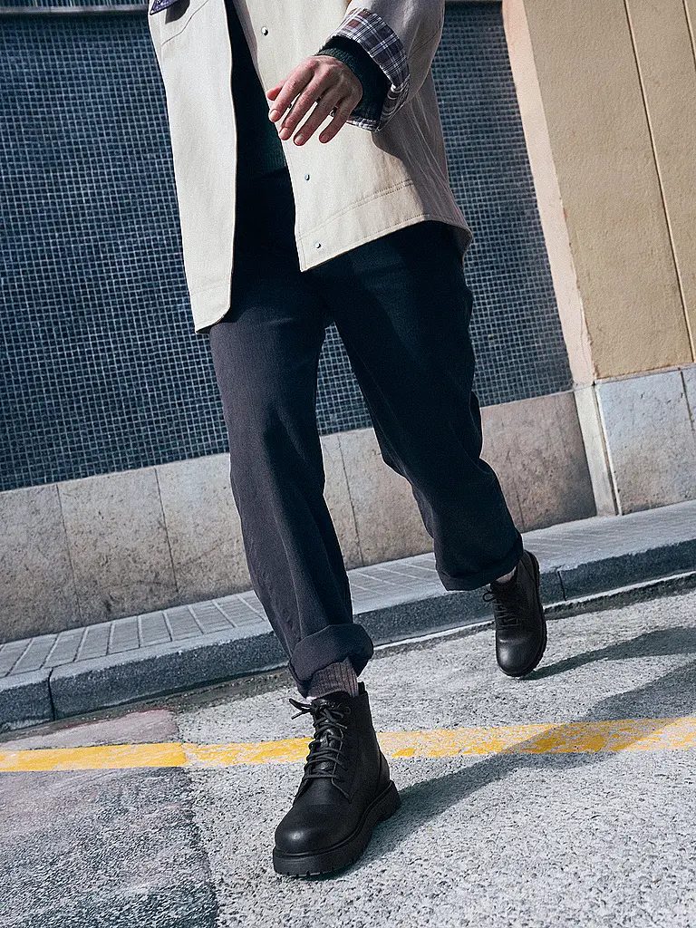 BIRKENSTOCK | Botas de hombre Highwood con cordones impermeables |