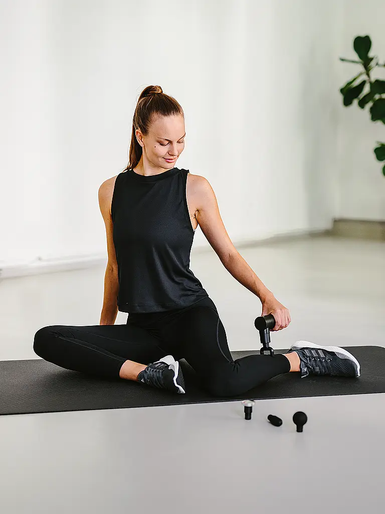 BLACKROLL | Pistola de masaje Fascia Gun |