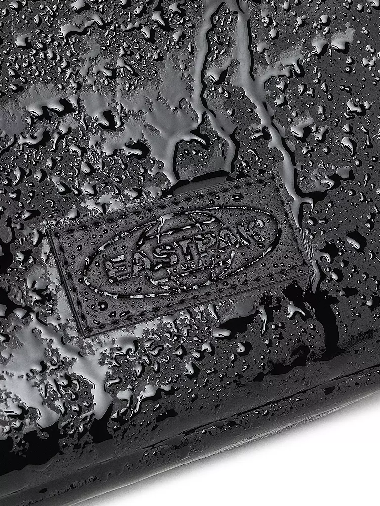 EASTPAK | Mochila Yarin Cnnct F Matte | Negro