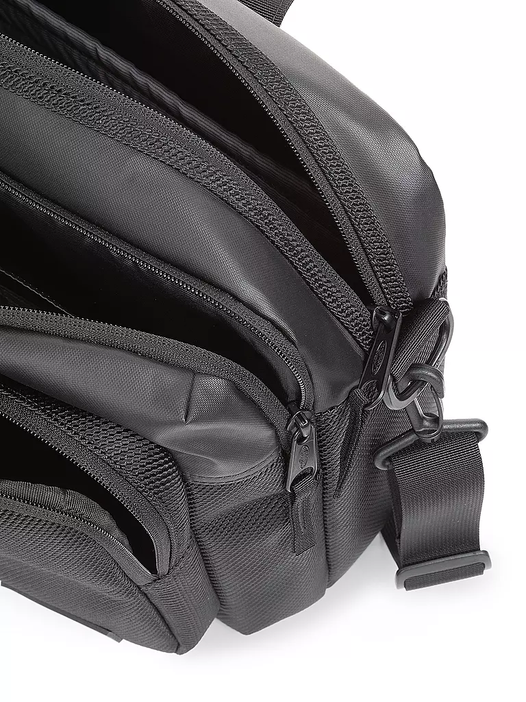EASTPAK | Reisegepäck Sheldan 18L | Negro