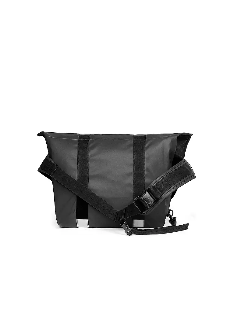 EASTPAK | Umhängetasche Messer Bike 15L | Negro