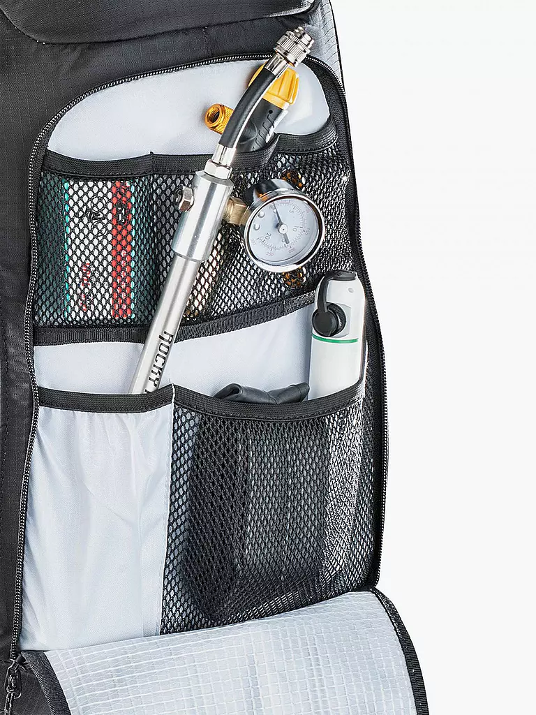 EVOC | Mochila protectora FR Trail Blackline 20L | 