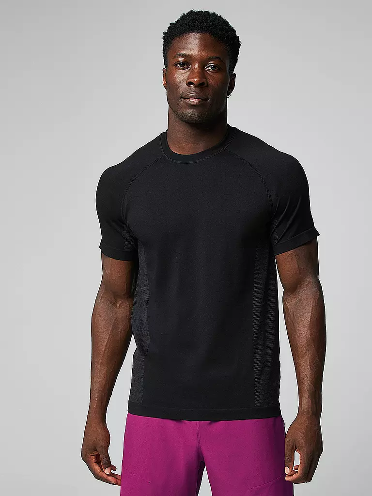 FABLETICS | Herren Fitnessshirt The Training Day | Negro