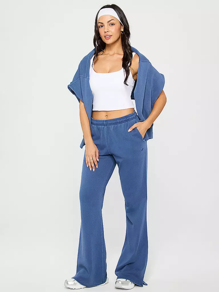 FABLETICS | Pantalones de fitness acampanados de felpa para mujer Year Round | Azul