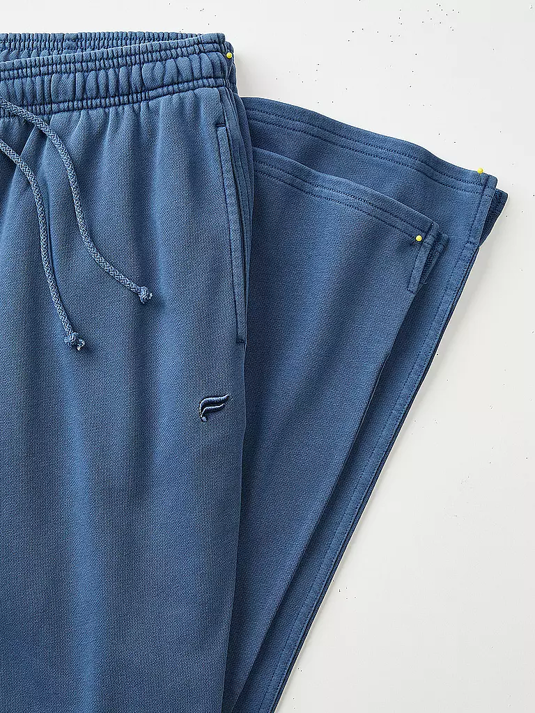 FABLETICS | Pantalones de fitness acampanados de felpa para mujer Year Round |