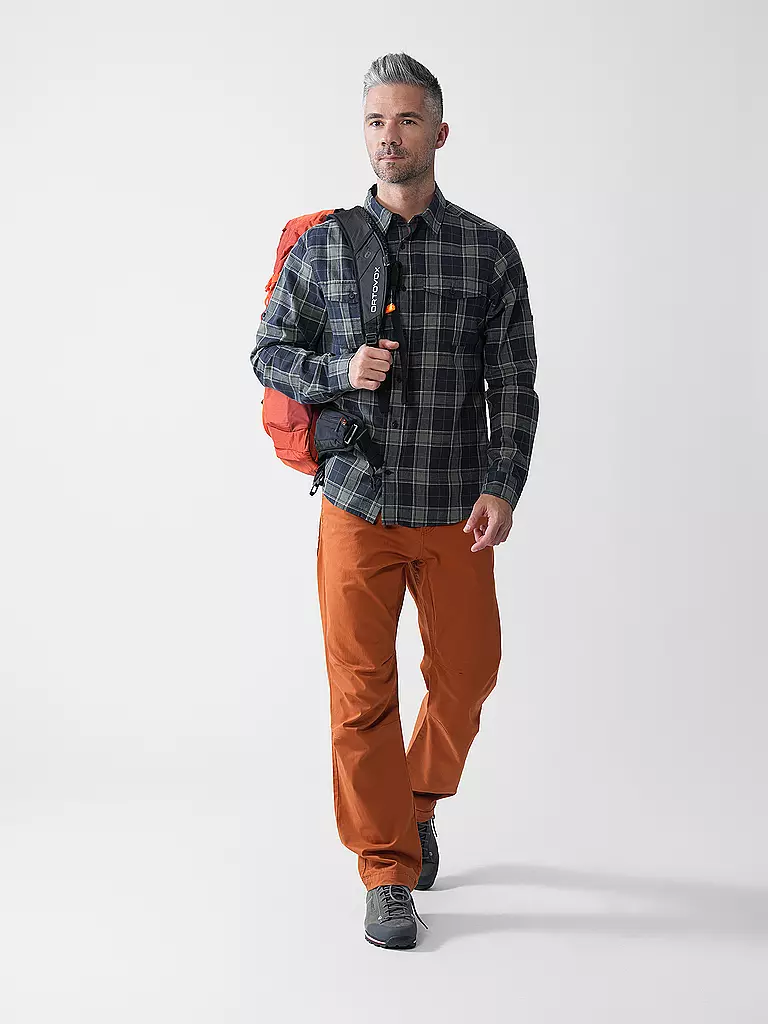 FJÄLLRÄVEN | Camisa de hombre Övik Travel | Azul oscuro