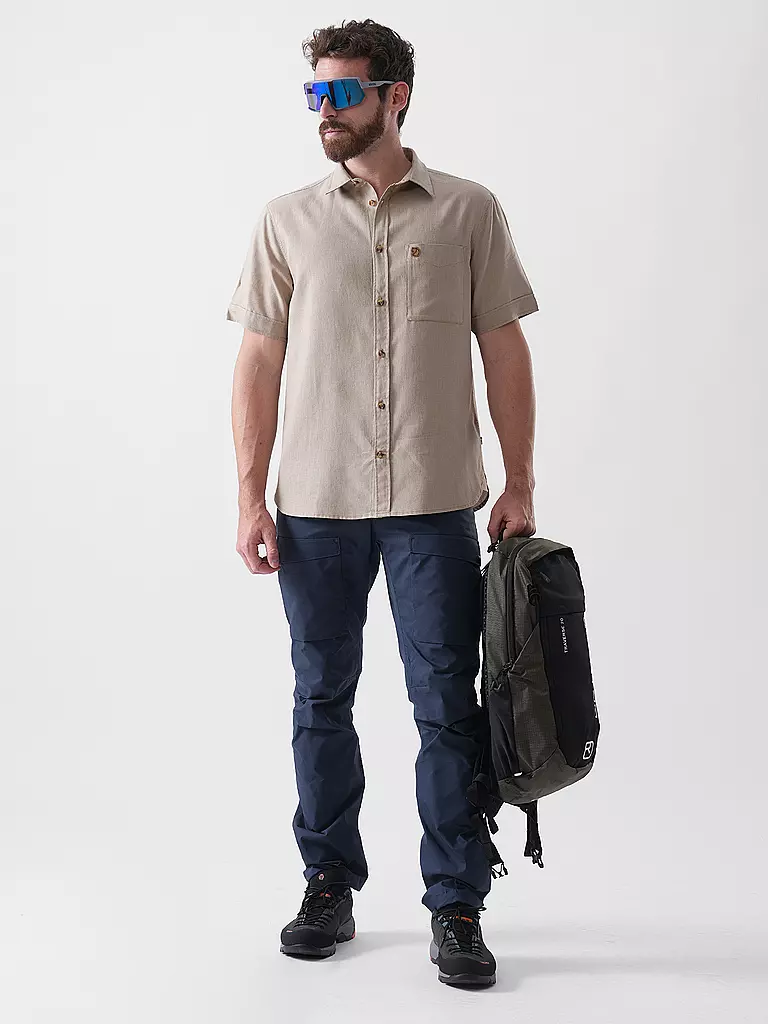 FJÄLLRÄVEN | Camisa de hombre Oevik Travel Uni | Beige