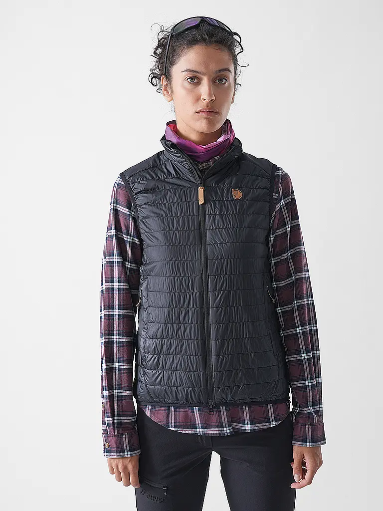 FJÄLLRÄVEN | Chaleco de mujer Abisko Padded Primaloft |