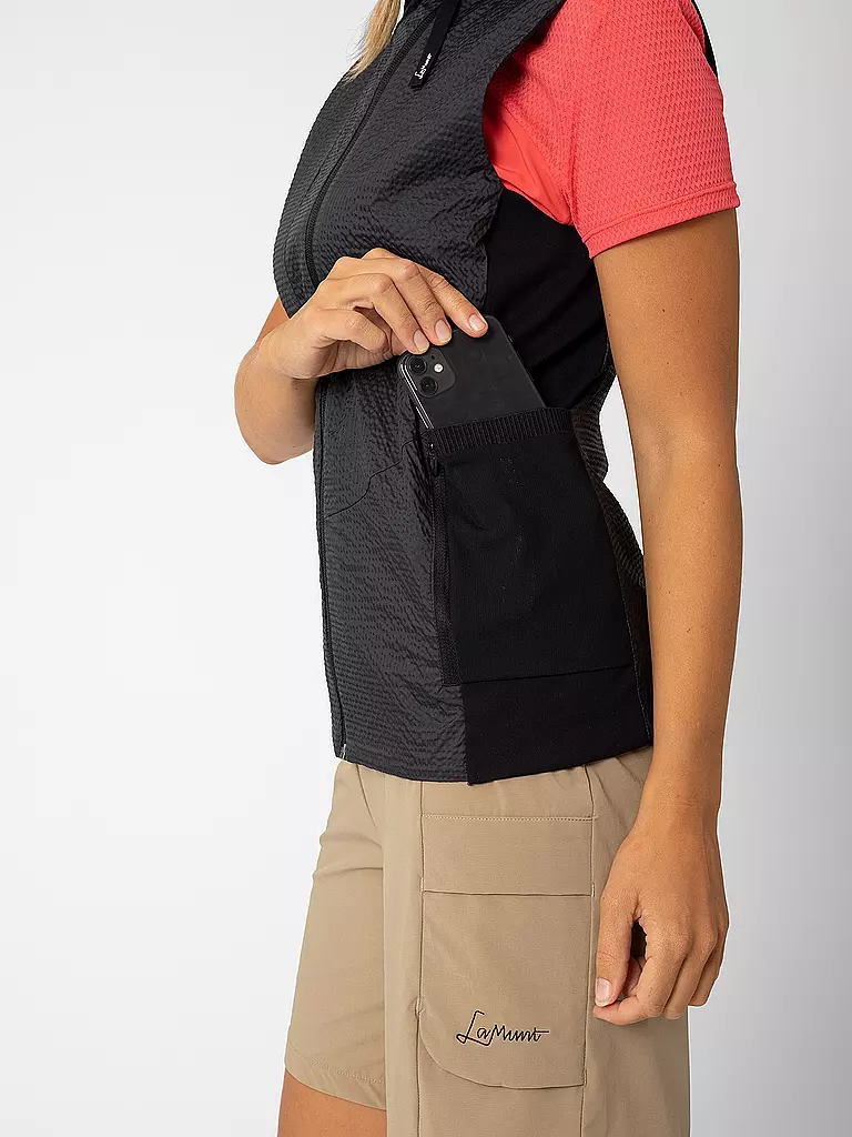 LAMUNT | Chaleco de mujer ALESSIA POLARTEC® ALPHA® WIND | Negro
