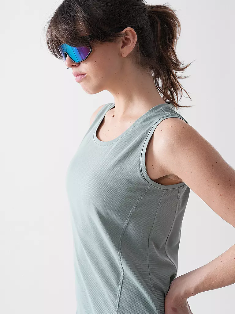 MERU | Top funcional Bristol para mujer | Verde oscuro