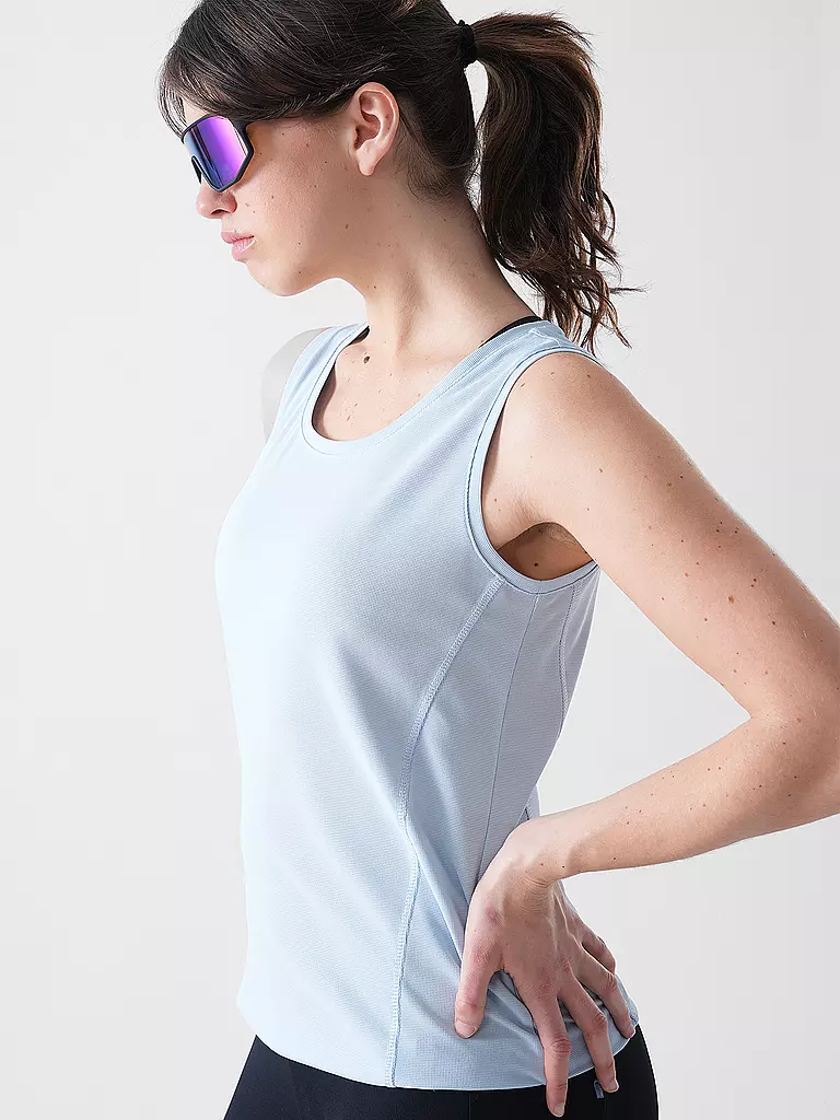 MERU | Top funcional Bristol para mujer | Azul claro