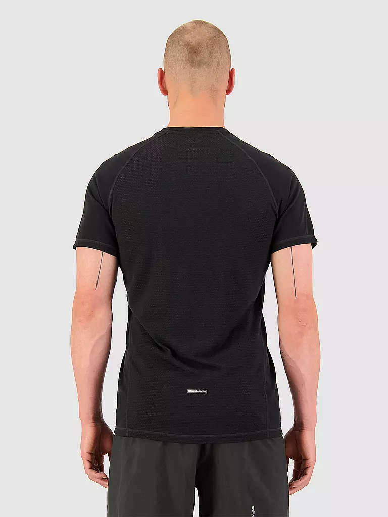 MONS ROYALE | Herren Funktionsshirt Temple Tech | Negro