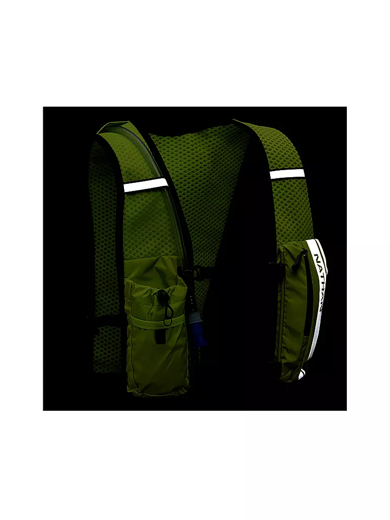 NATHAN | Mochila de hidratación Hypernight QuickStart 2.0 4L con bolsa de 1,5L | Amarillo