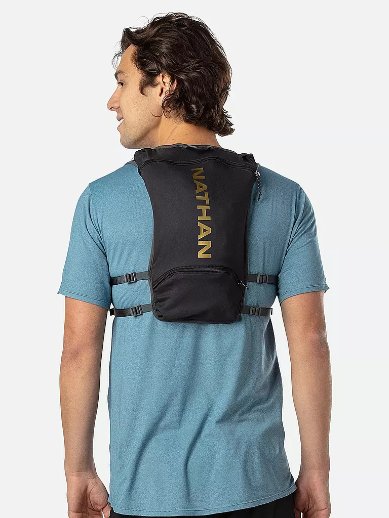 NATHAN | Trinkrucksack Quickstart 4L inkl. 1,5L Blase | Negro