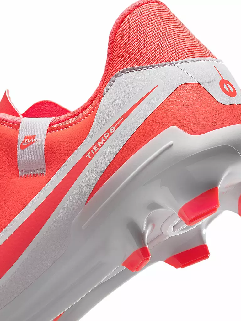 NIKE | Botas de fútbol Tiempo Legend 10 Academy MG |