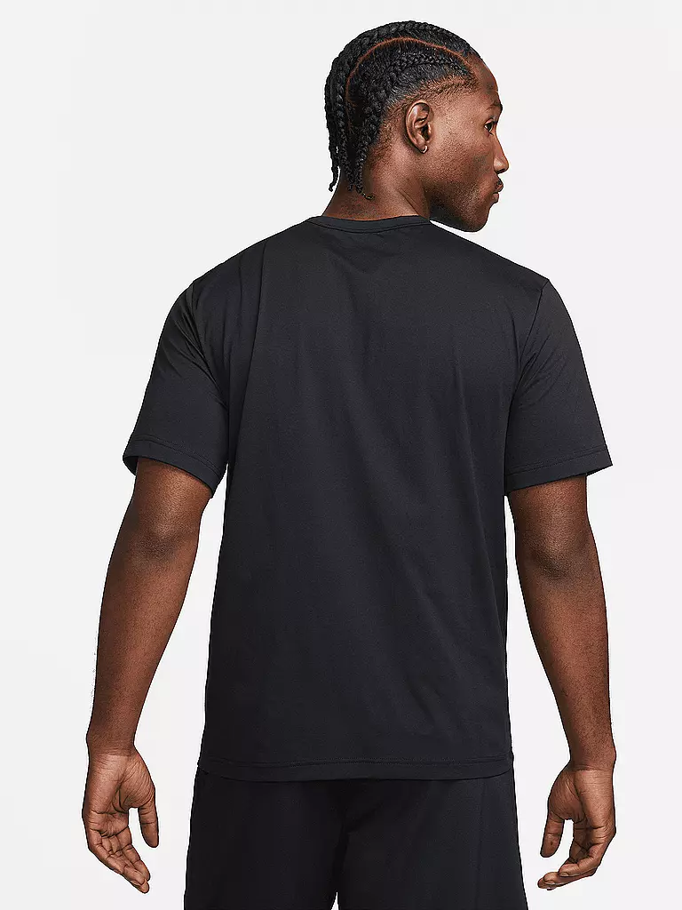 NIKE | Camiseta de fitness Dri-FIT UV Hyverse para hombre | 