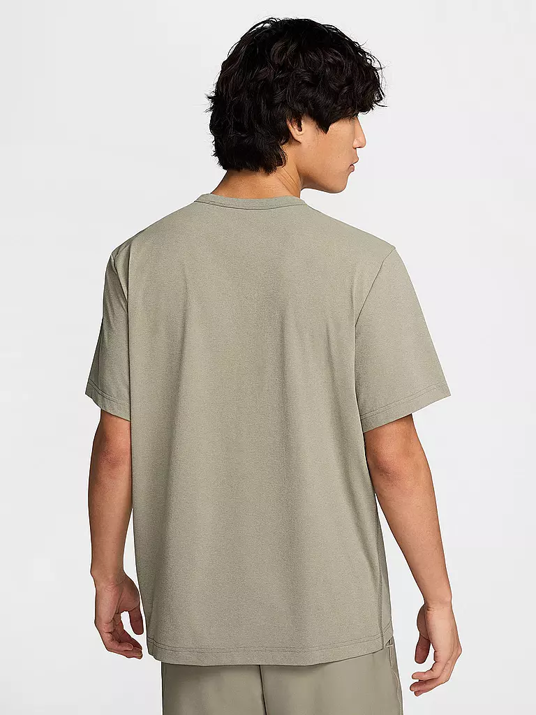 NIKE | Camiseta de fitness para hombre Dri-FIT UV Hyverse | Oliva