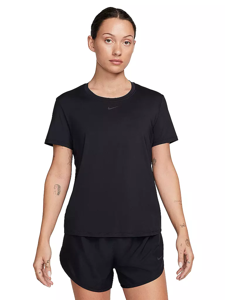 NIKE | Camiseta de fitness para mujer One Classic Dri-FIT | Negro