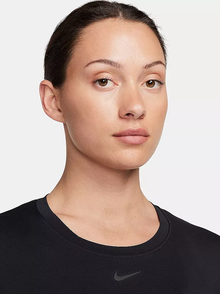 NIKE | Camiseta de fitness para mujer One Classic Dri-FIT | Negro