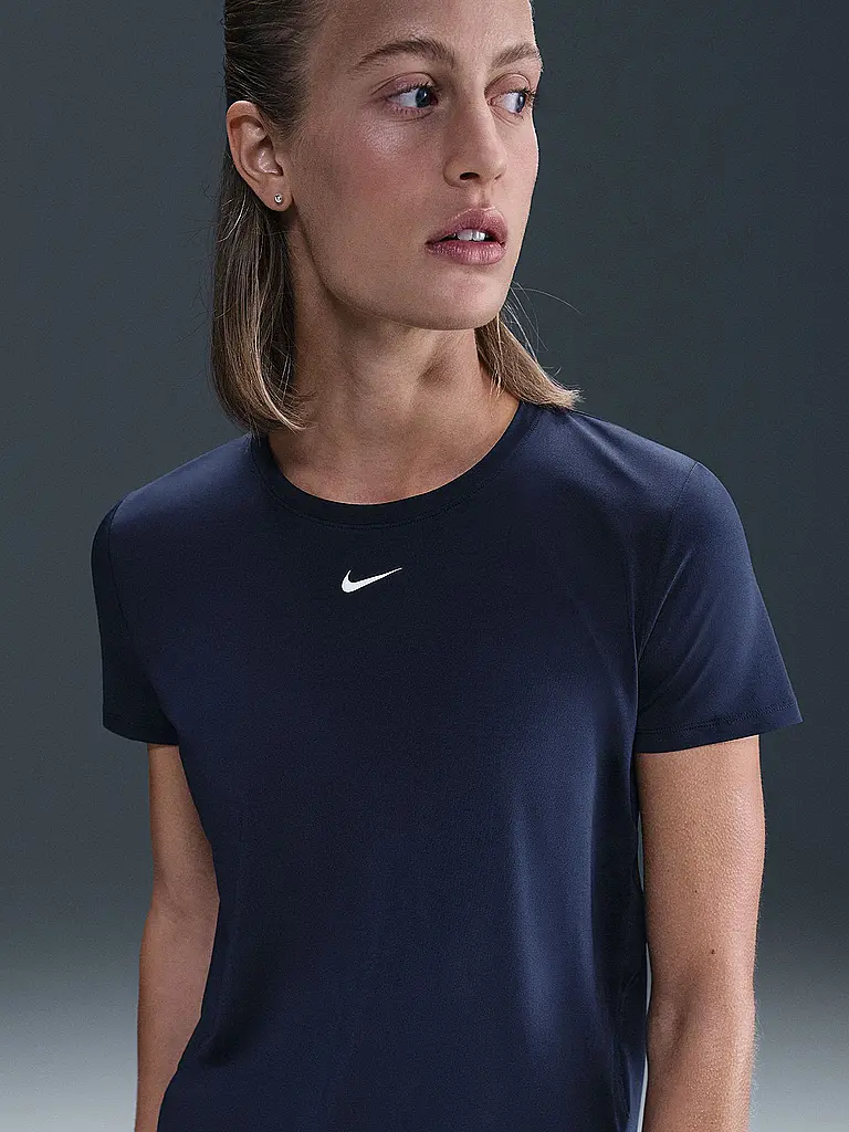 NIKE | Camiseta de fitness para mujer One Classic Dri-FIT |